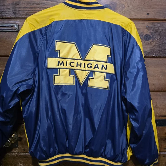 Vintage Wolverines Men's Jacket - Picture 7 of 8